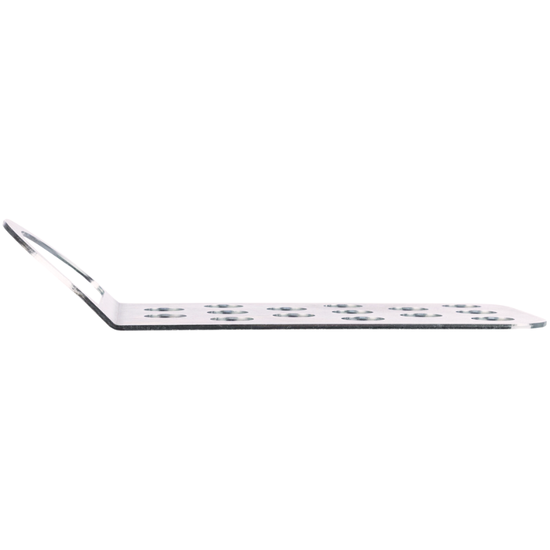 Metallene Auffahrplatte in Seitenansicht mit leicht angewinkelter Befestigungsöse, die für sicheren Halt unter einem Autoreifen sorgt. Perfekt für die Anleinung von Hunden unterwegs.